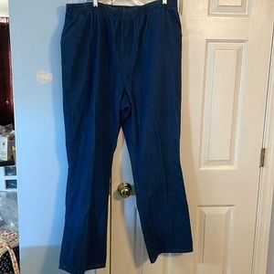 Chic 24 pull on jeans